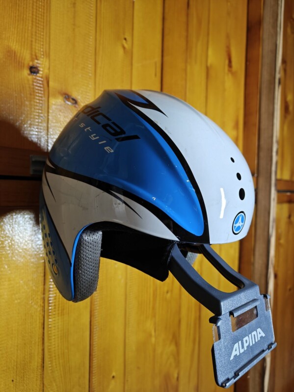 PRILBA RADICAL RACE BLUE-WHITE 50-52CM